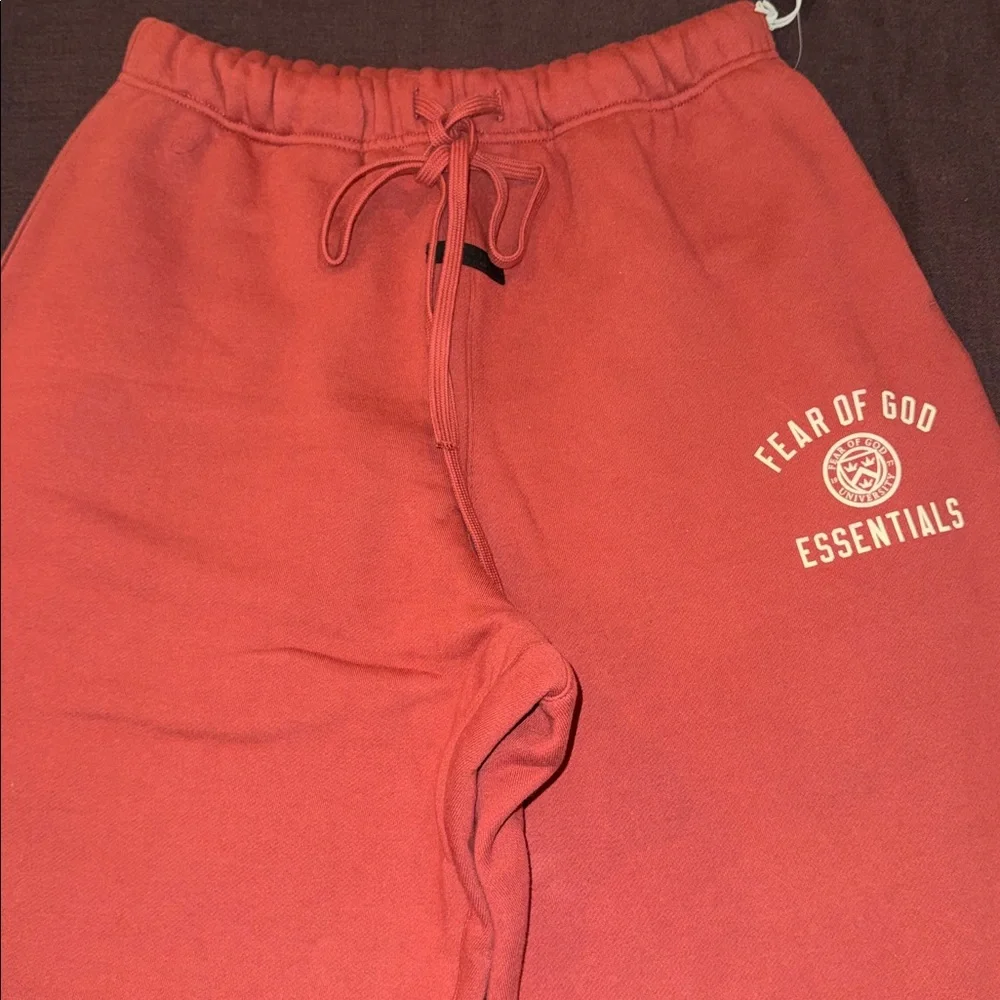NEW Essentials Fear of God Crimson Straight Leg Sweatpants Authentic 💯 - Picture 3 of 5